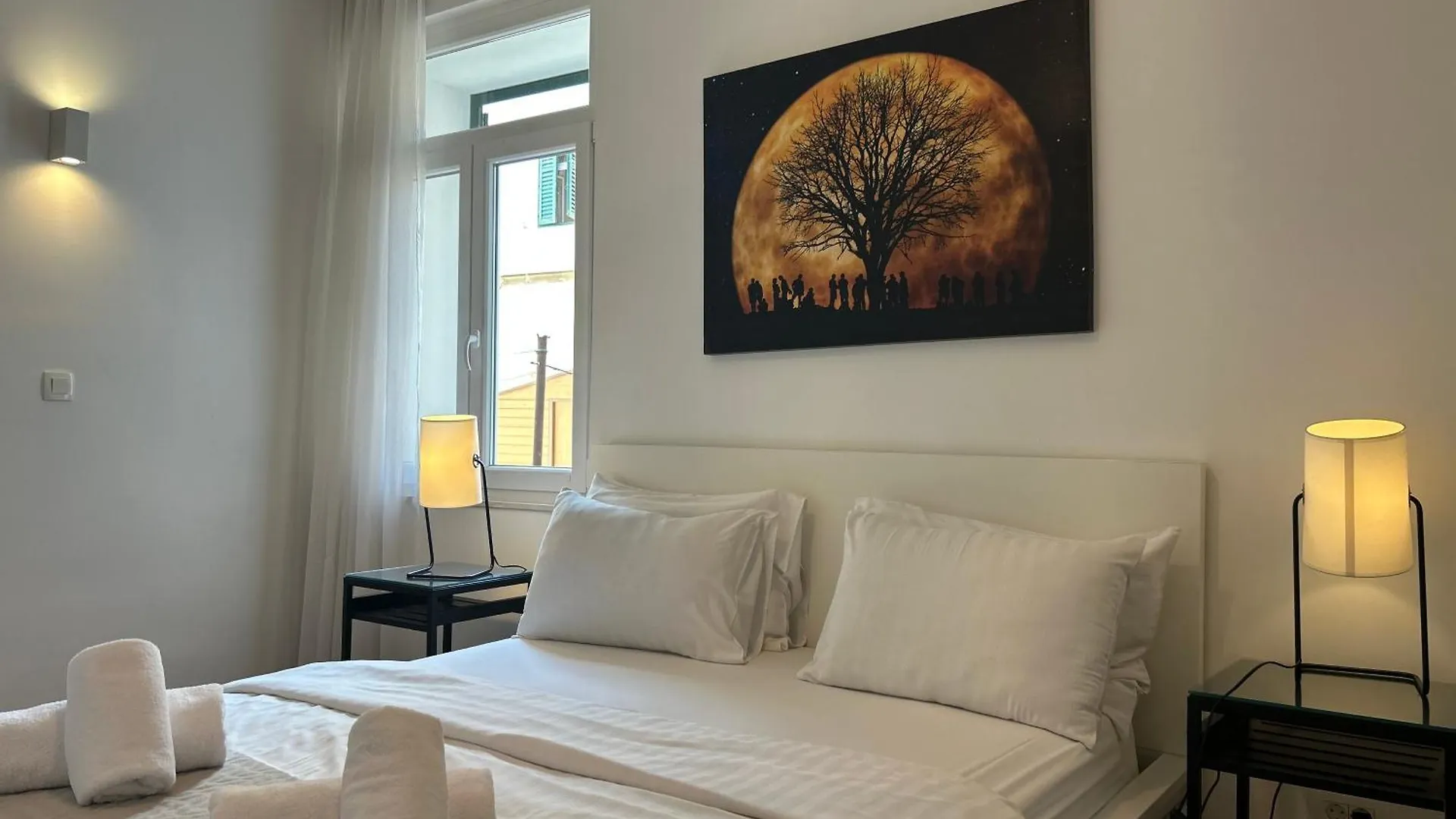 Marton & Martinis Superior Apartments - Spacious One-Room Apartments - Excellent Location Within Walking Distance Of Diocletian'S Palace And Bacvice Beach - The Best Restaurants Within Walking Distance - Buralux Properties Split