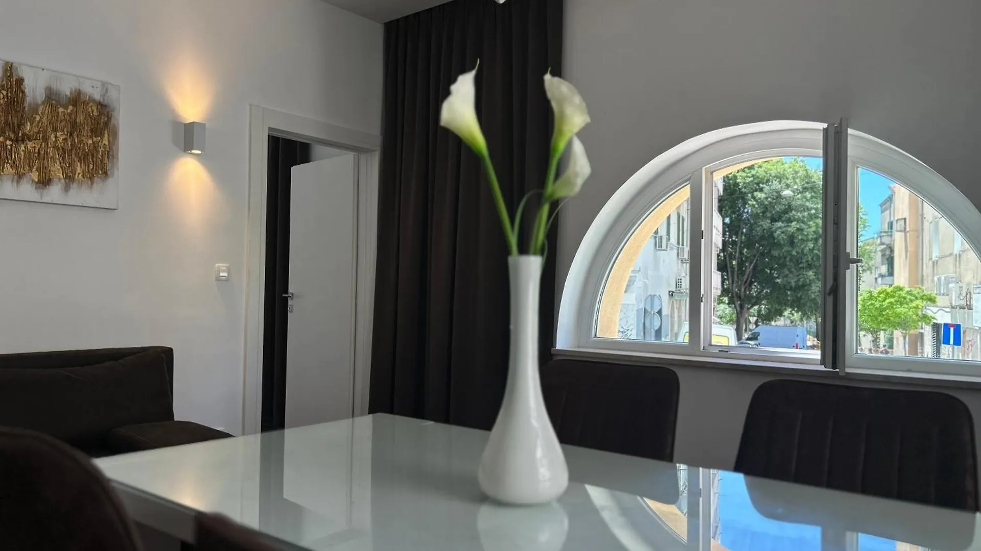 Marton & Martinis Superior Apartments - Spacious One-Room Apartments - Excellent Location Within Walking Distance Of Diocletian'S Palace And Bacvice Beach - The Best Restaurants Within Walking Distance - Buralux Properties 斯普利特 克罗地亚